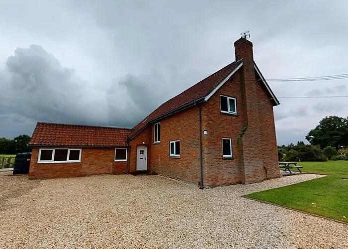 Woodlands Cottage